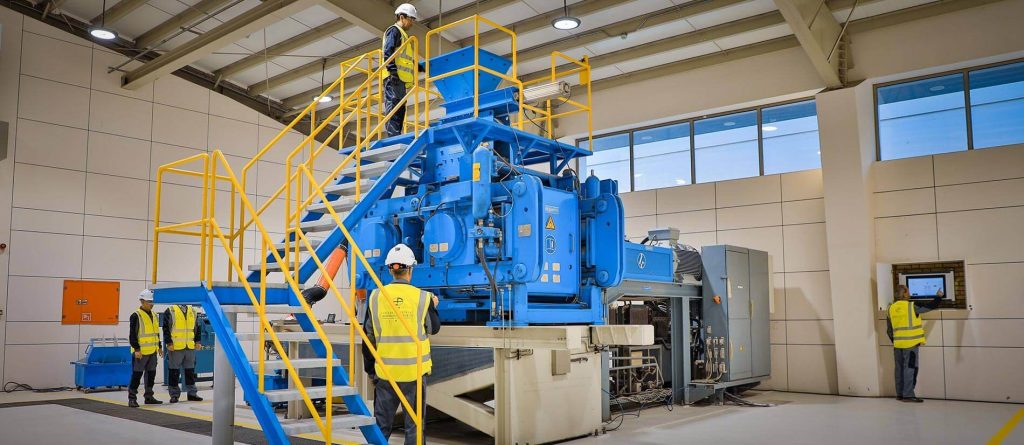 Pilot HPGR Grinding Head 1